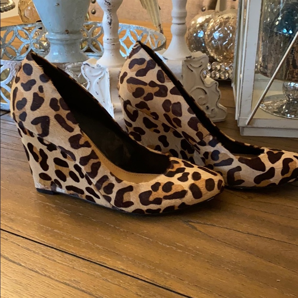 Jessica Simpson Wedges
